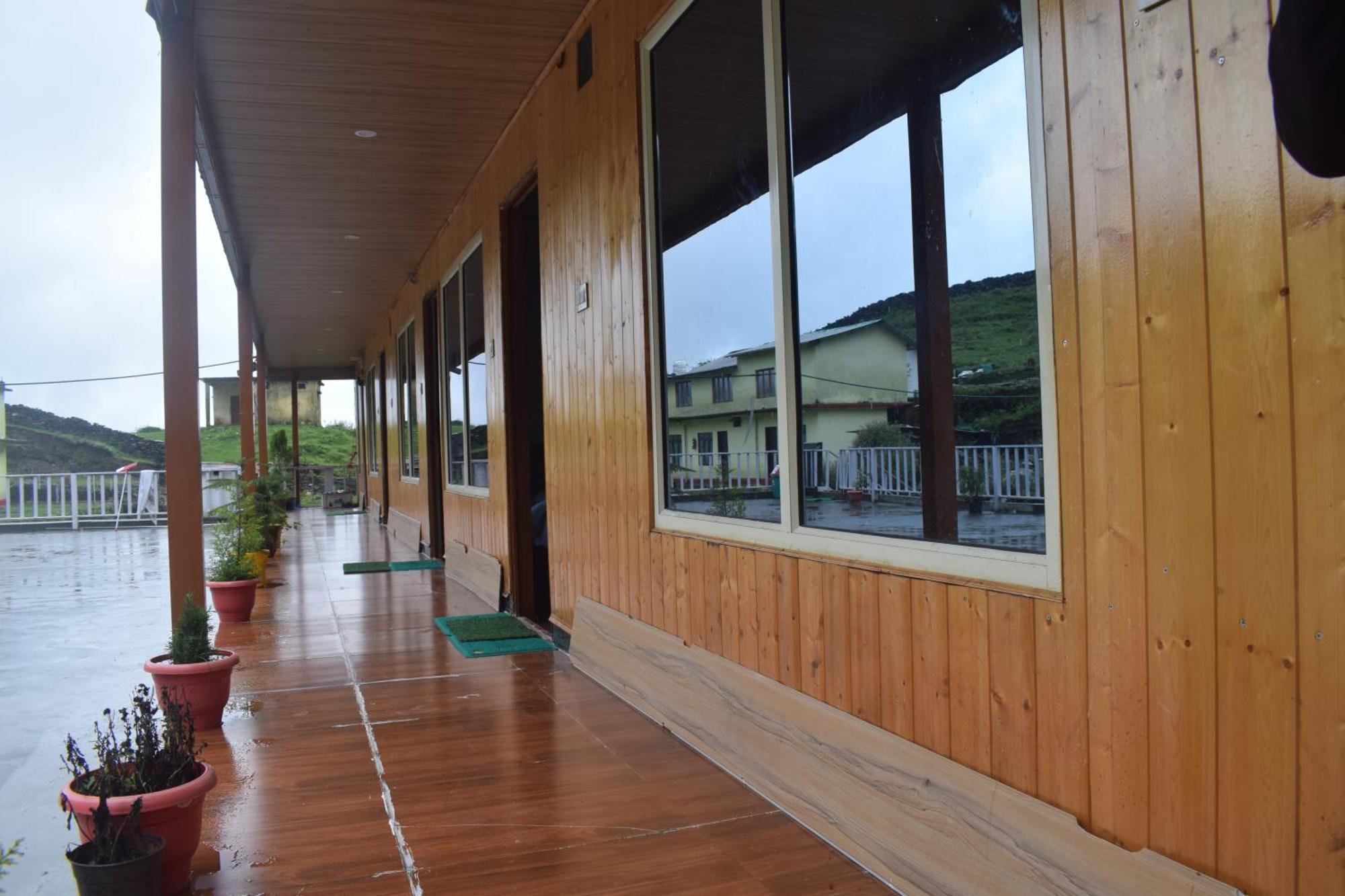 Himrab Chopta Resort Exterior foto