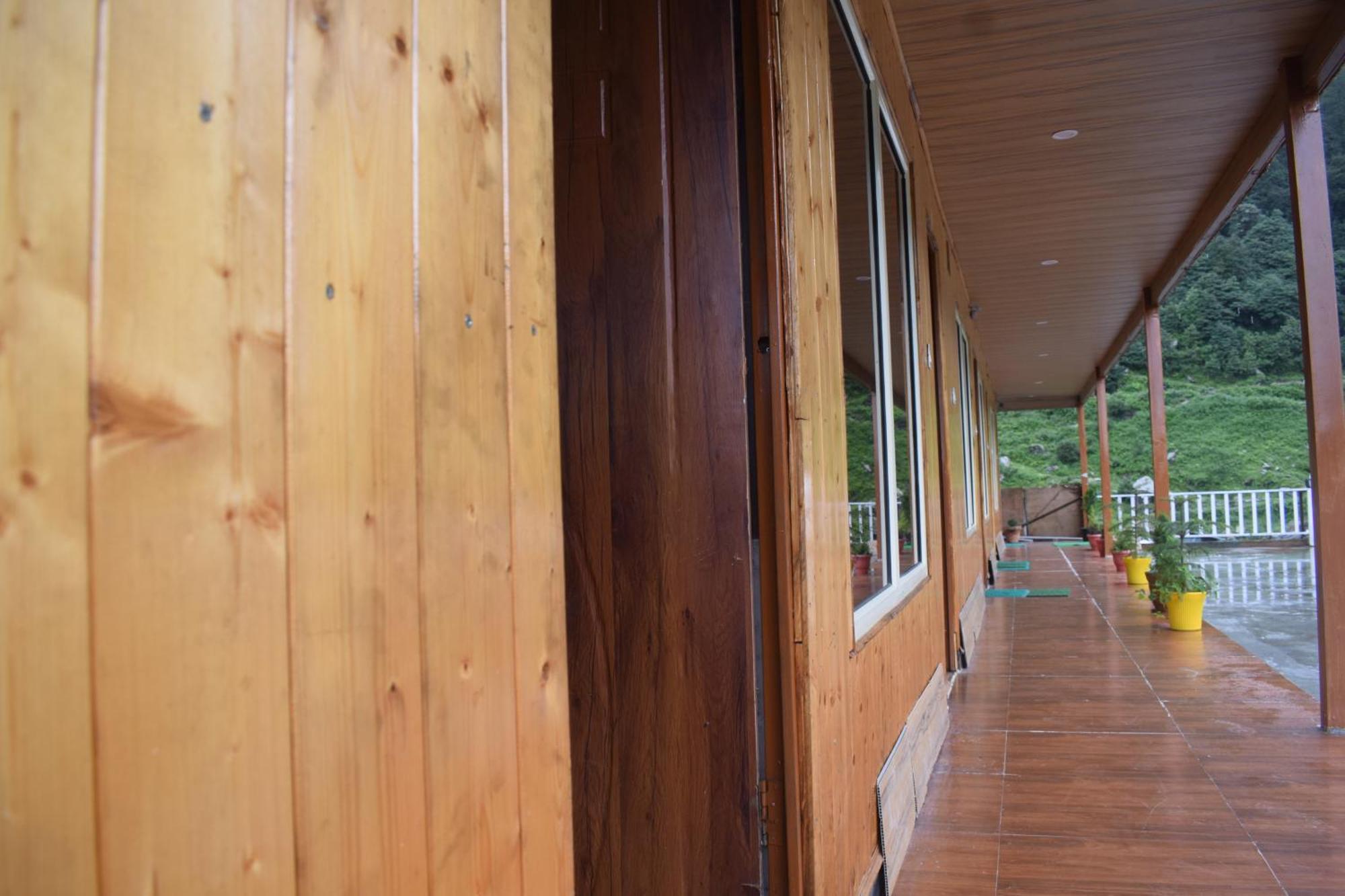 Himrab Chopta Resort Exterior foto